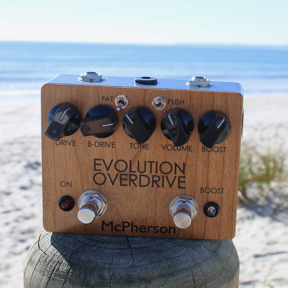 The Evolution Overdrive™ has an incredibly diverse range, from sweet subtle overdrive through to monster hi-gain tones

 	Pure analogue design, handcrafted one at a time
 	Painstakingly point to point soldered circuit boards
 	Hand-finished American Cherry wood top
 	Designed, created and then carefully hand-crafted and finished in our small artisan McPherson workshop here in Aotearoa New Zealand